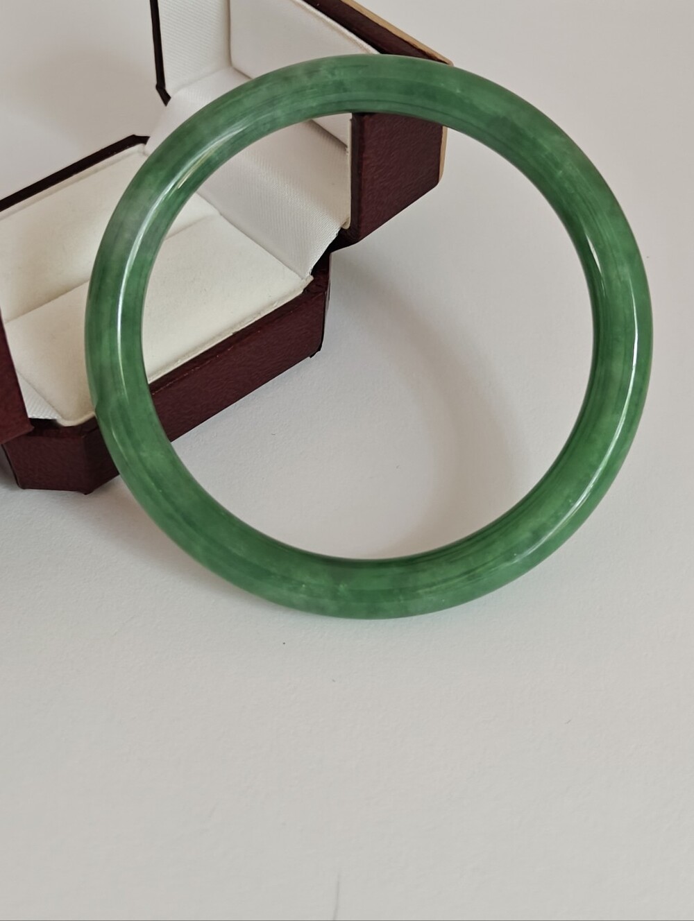 Vintage Genuine Jade Bracelet Stunning